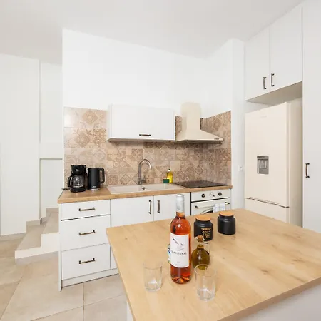 Castillo Ena Villa Agios Nikolaos (Mani)