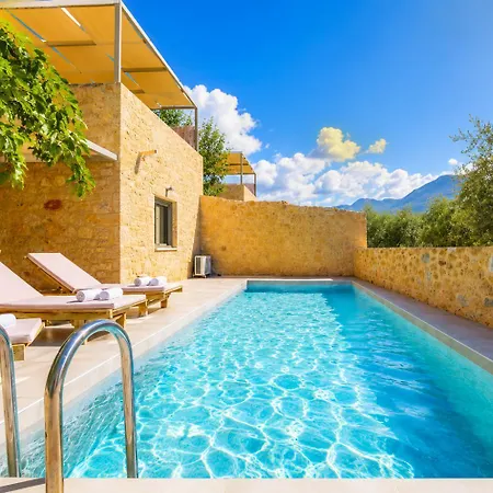 Castillo Ena آغيوس نيكولاوس