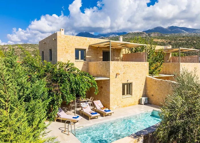 Castillo Ena Agios Nikolaos (Mani)