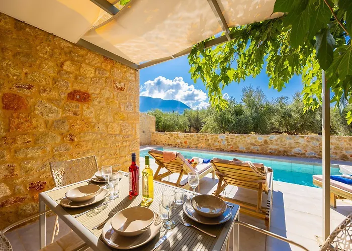 Villa Castillo Ena Agios Nikolaos (Mani)